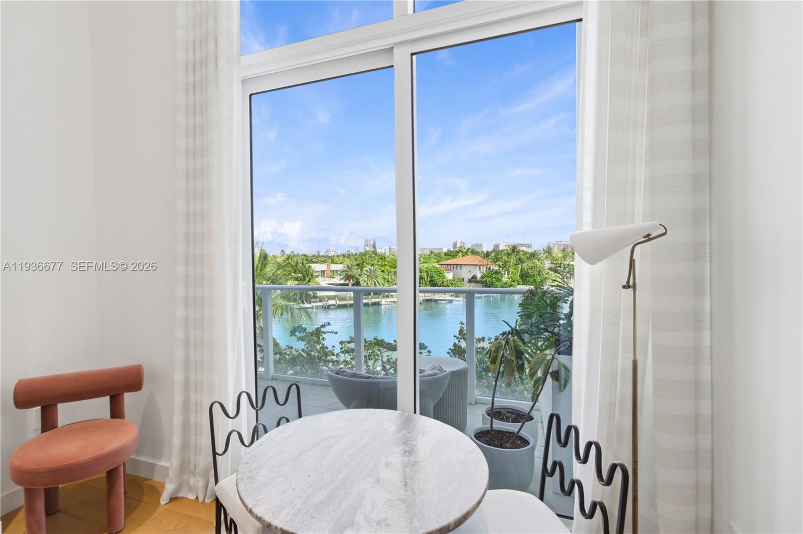 Ritz-Carlton Residences Miami Beach 304