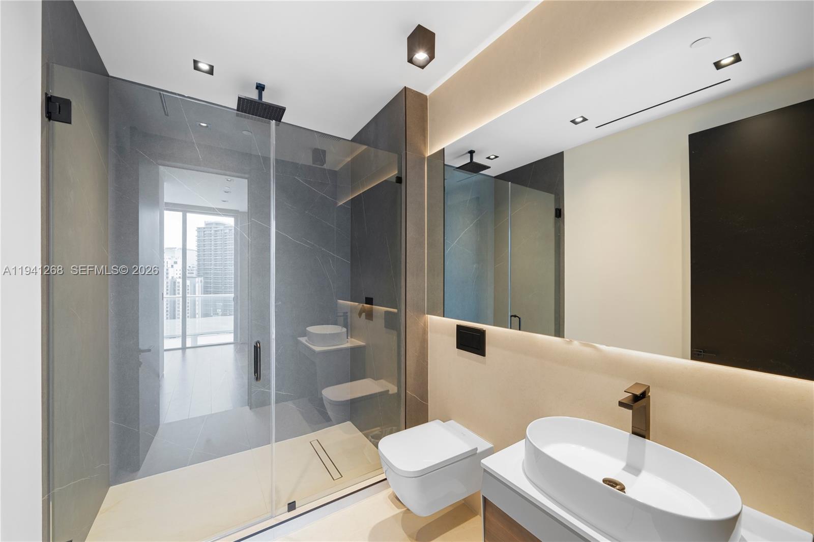 1300 Brickell Bay Dr # 4401