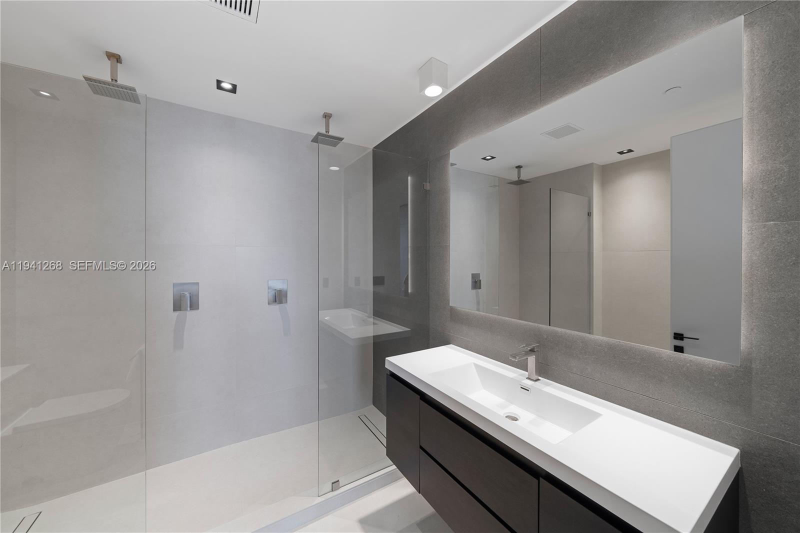 1300 Brickell Bay Dr # 4401