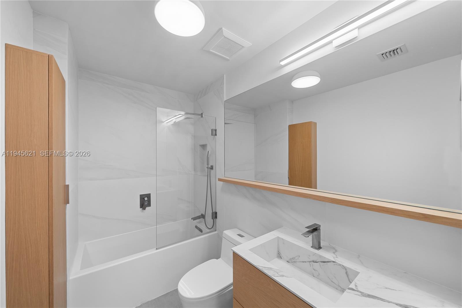 Montclair Loft 306