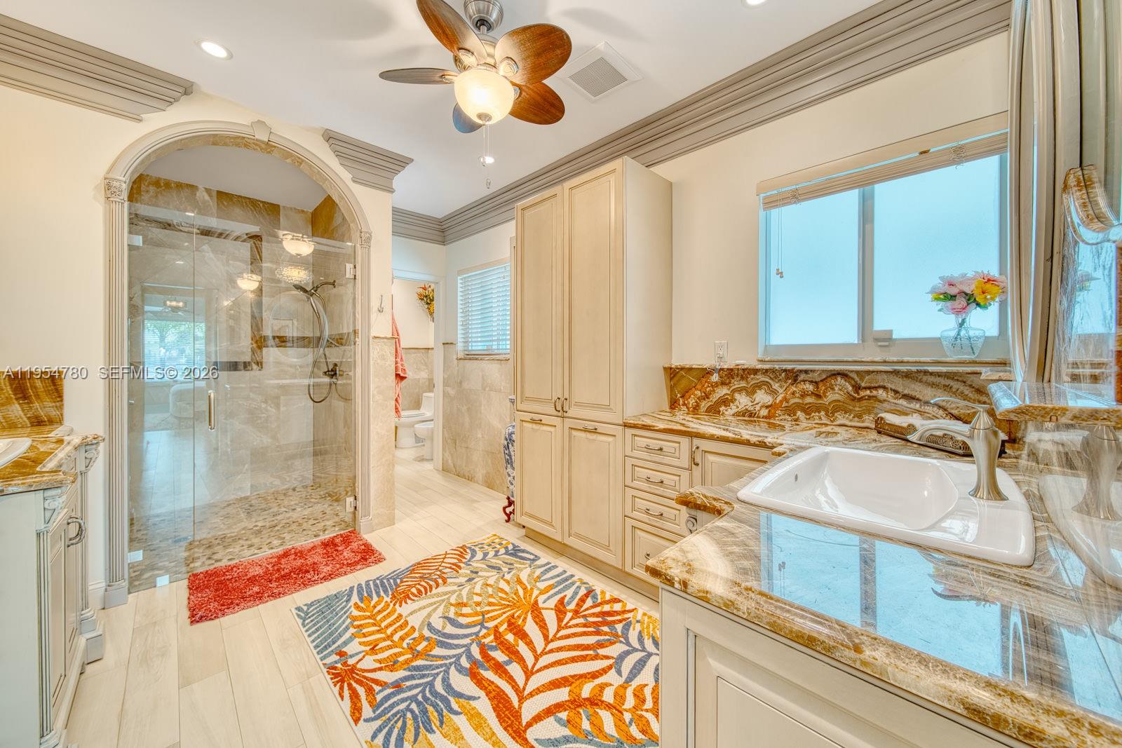 170 S Hibiscus Drive