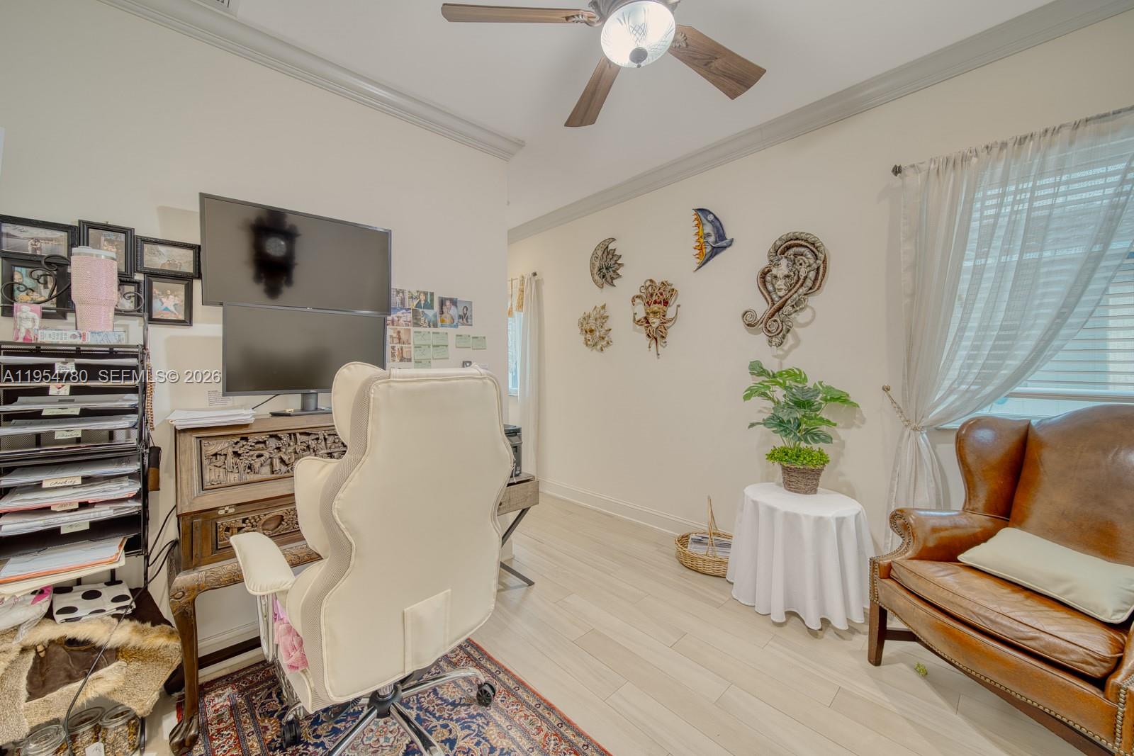170 S Hibiscus Drive