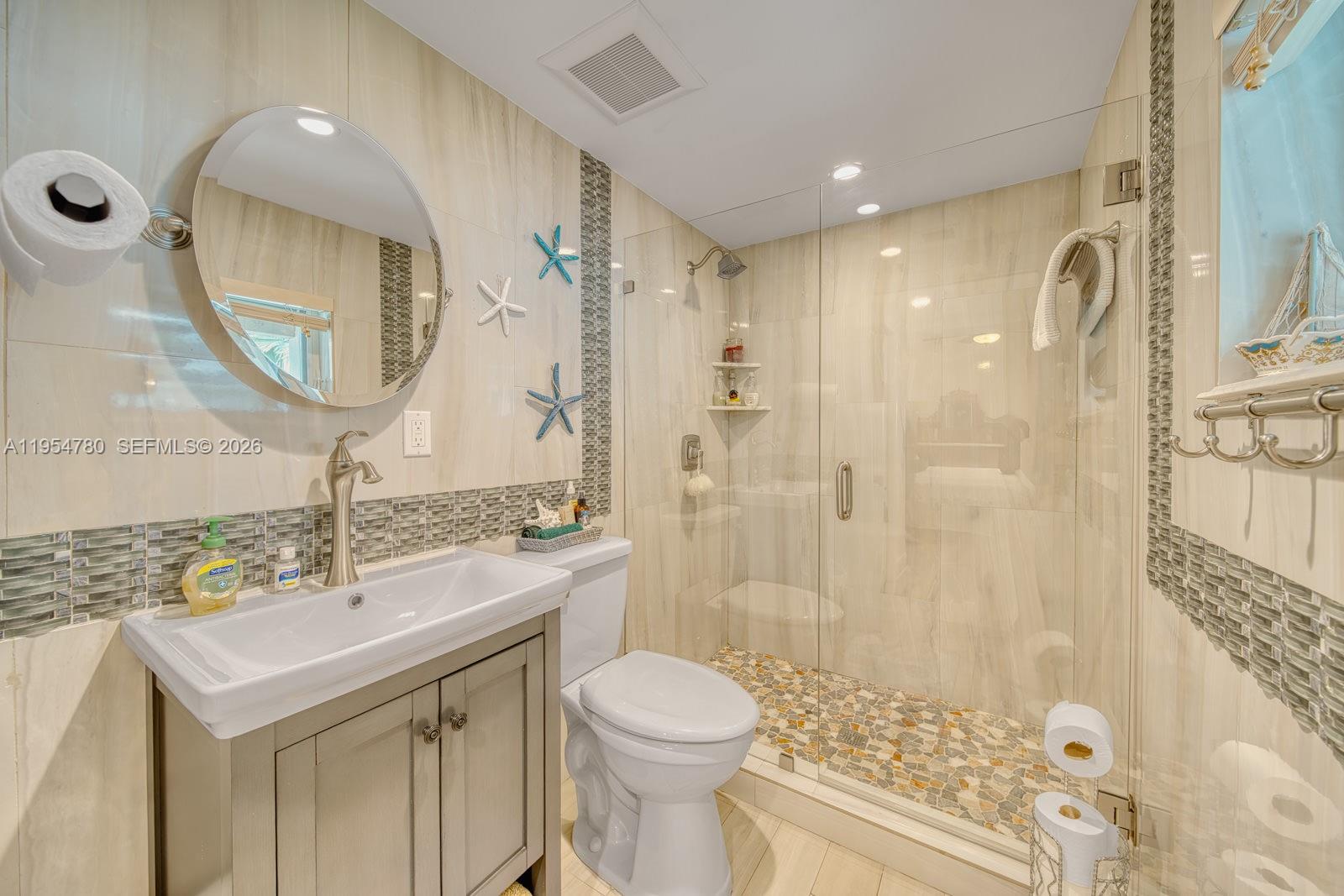 170 S Hibiscus Drive