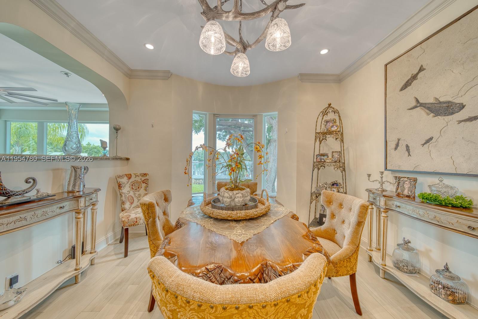 170 S Hibiscus Drive