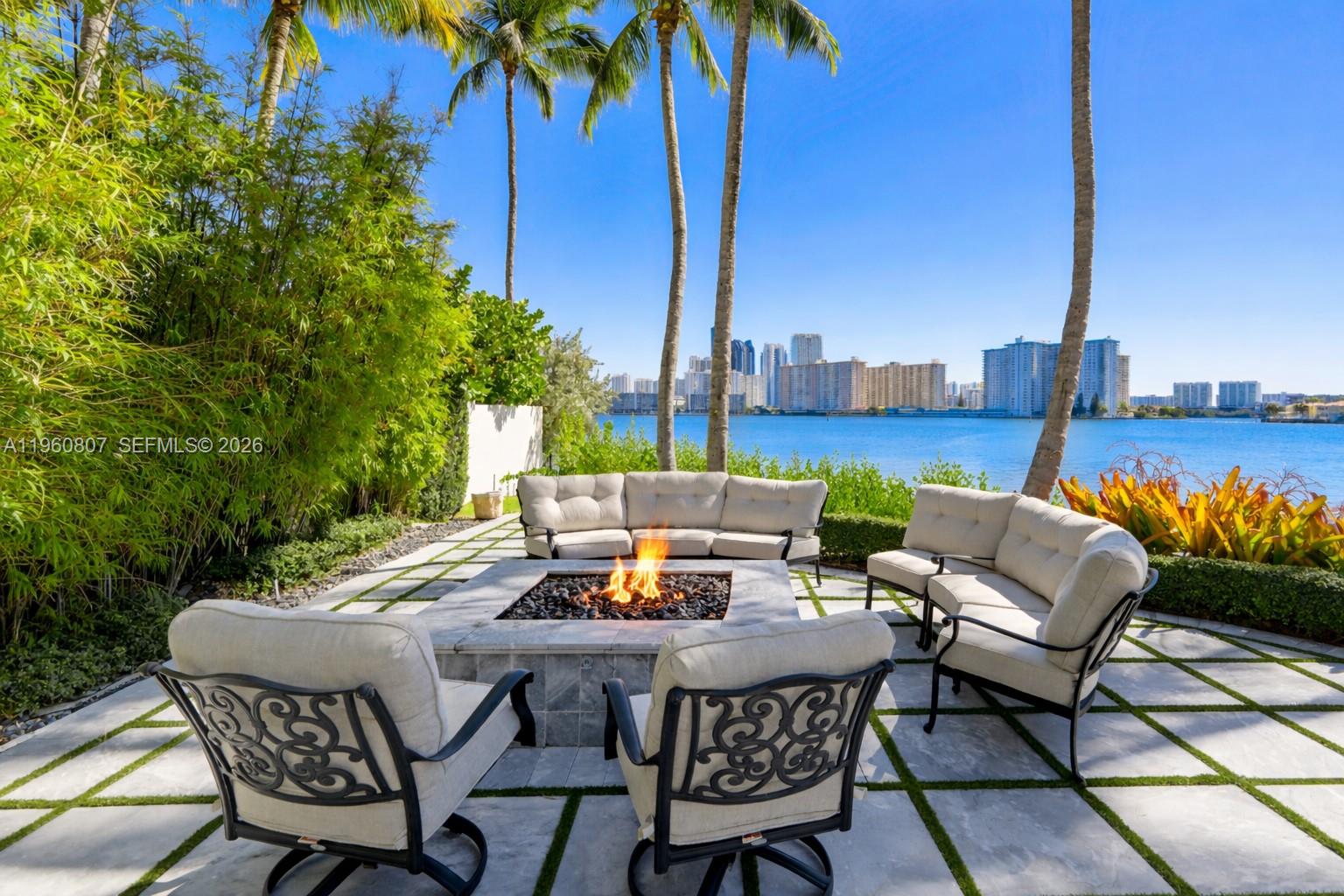 3914 Island Estates Dr