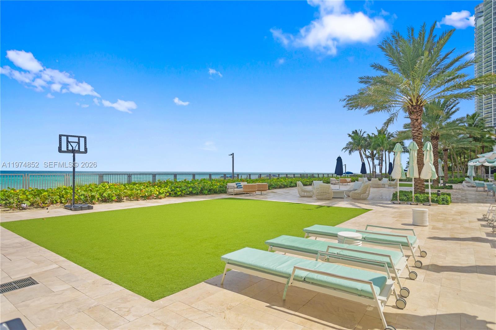 16051 Collins Ave # 3202