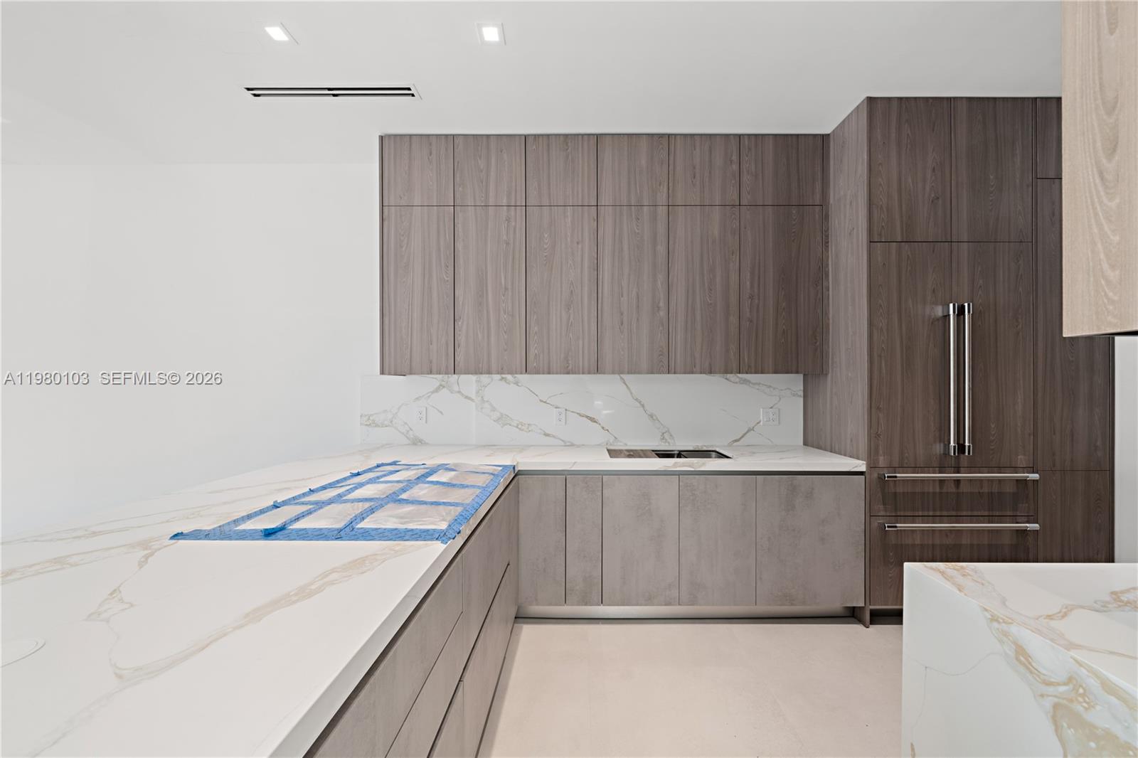 2710 S Le Jeune Road