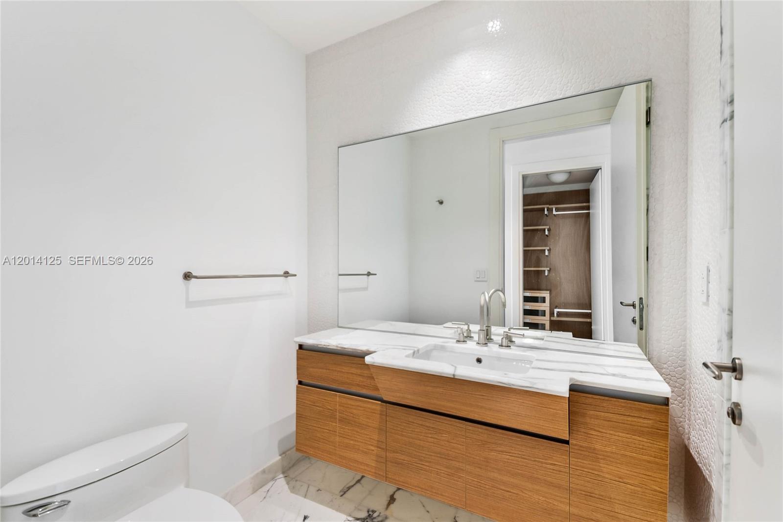 2627 S Bayshore Drive # 2601