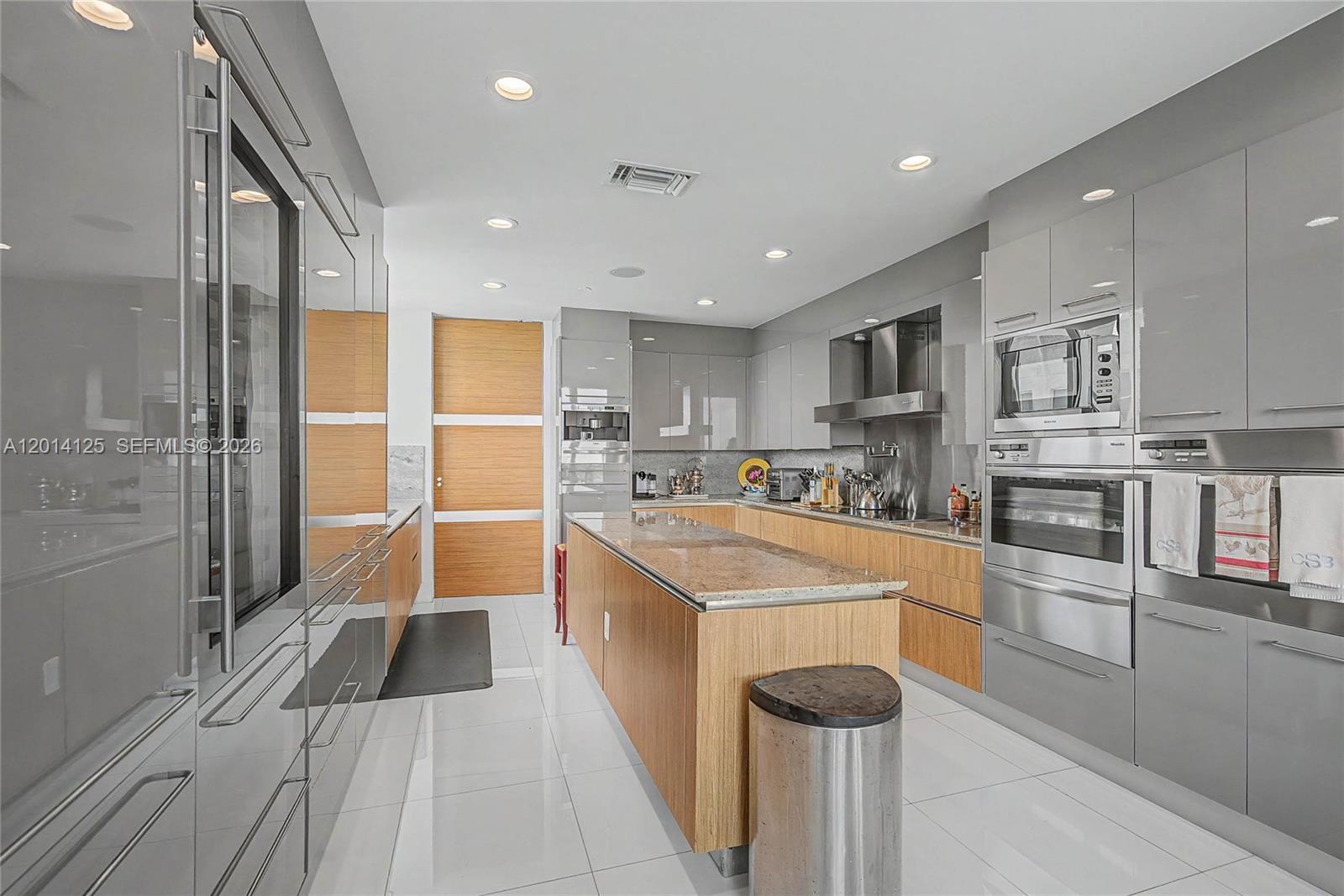 2627 S Bayshore Drive # 2601