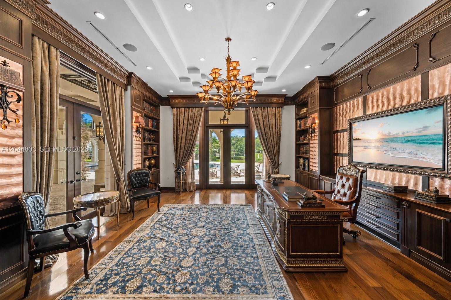 150 Edgewater Dr