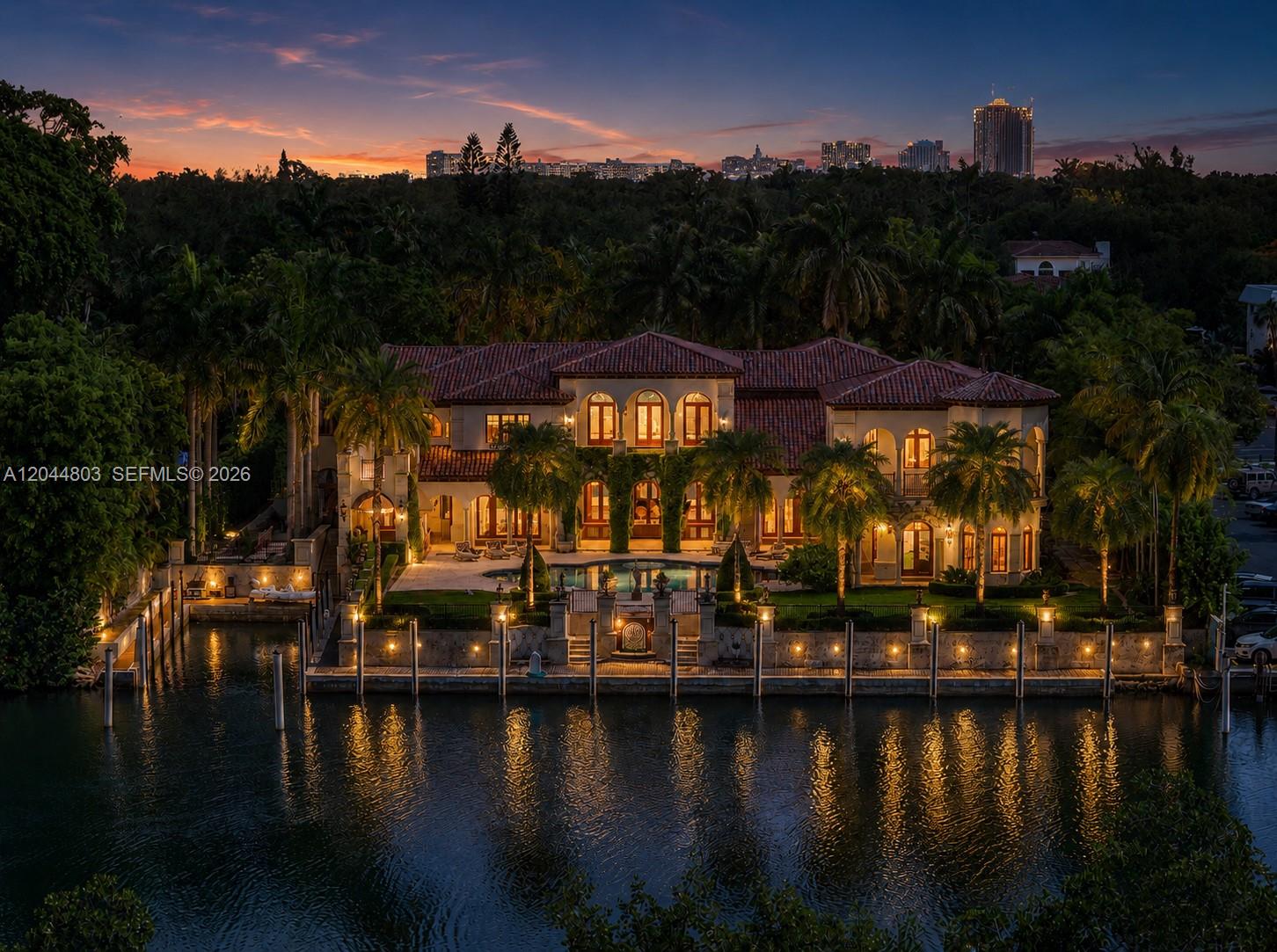 150 Edgewater Dr