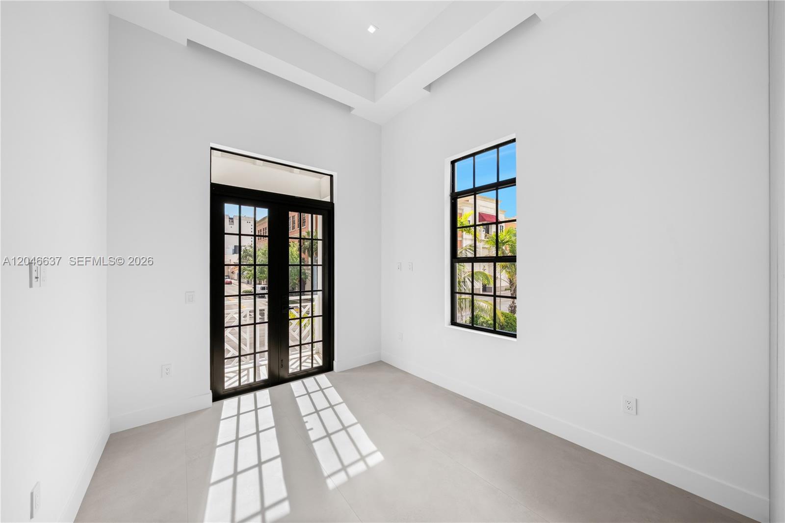 2712 S Le Jeune Road