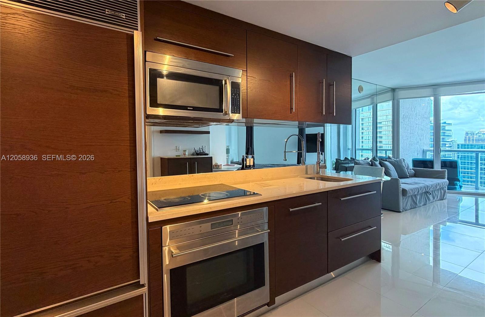 475 Brickell Ave # 5008