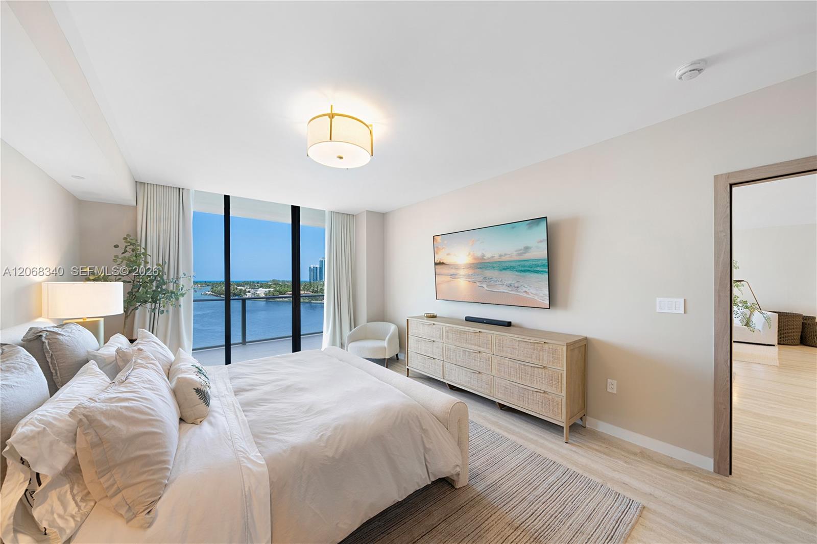 1135 103rd St Unit: PH2
