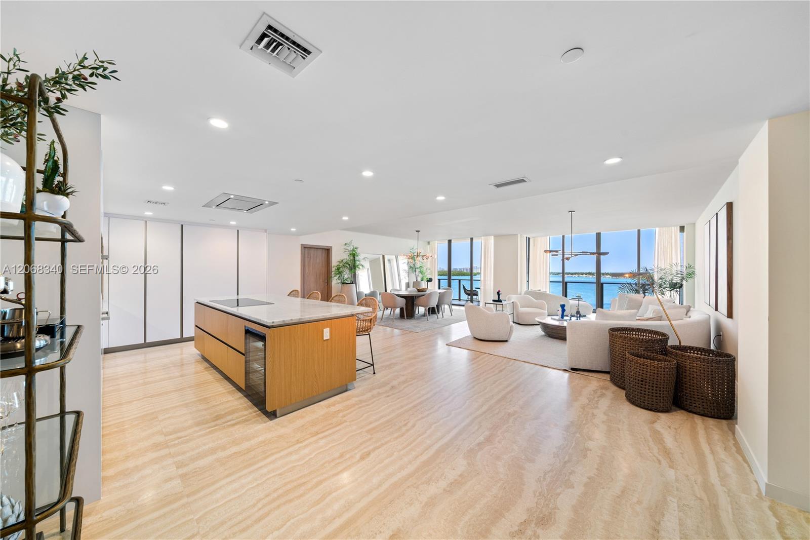 1135 103rd St Unit: PH2