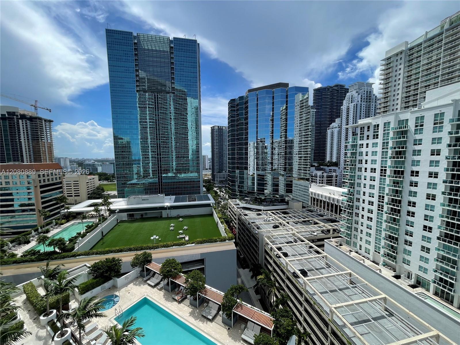 1300 Brickell Bay Dr # 2010
