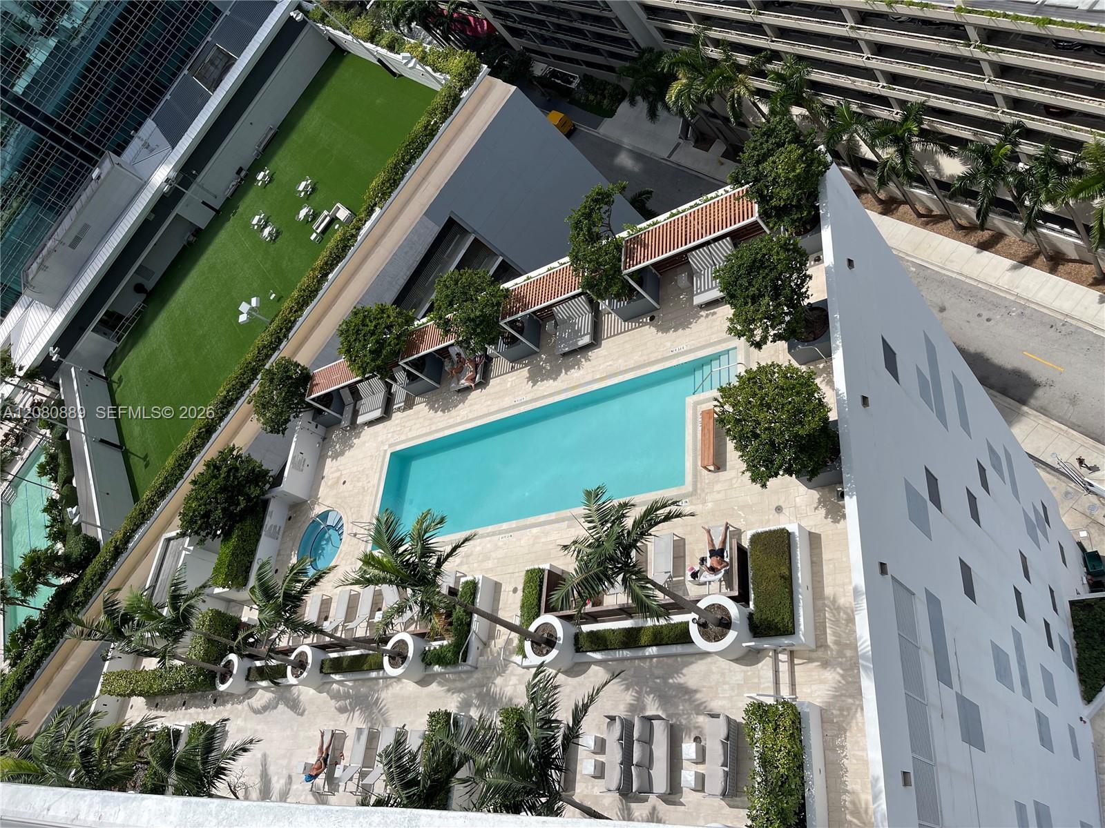 1300 Brickell Bay Dr # 2010