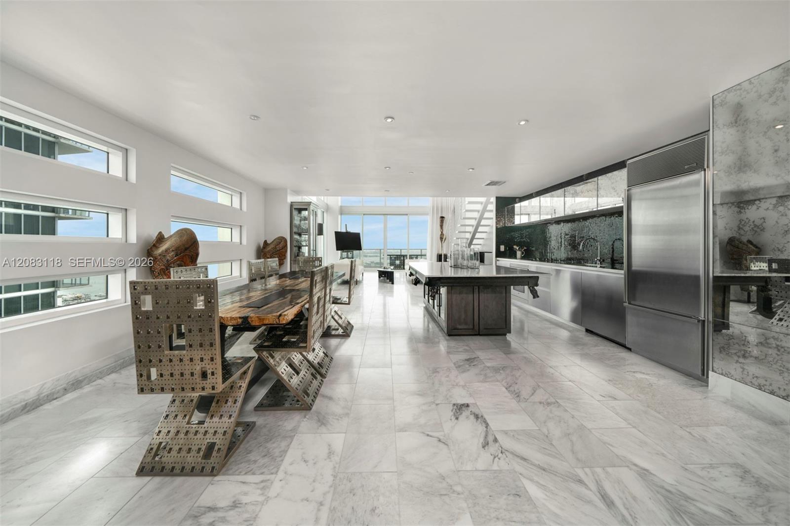 1040 Biscayne Blvd # 3304