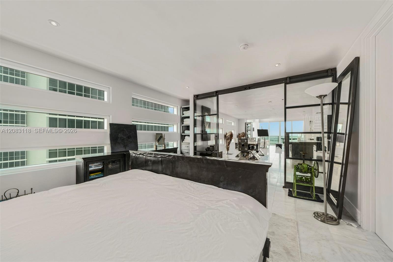 1040 Biscayne Blvd # 3304