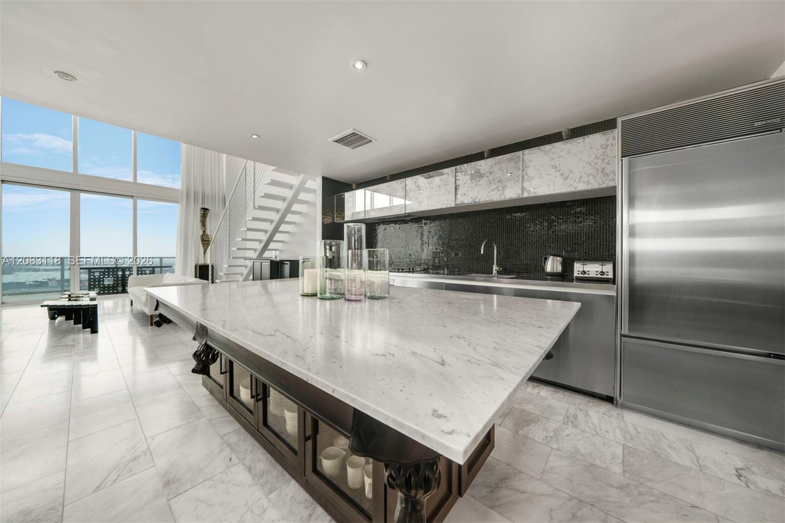 1040 Biscayne Blvd # 3304