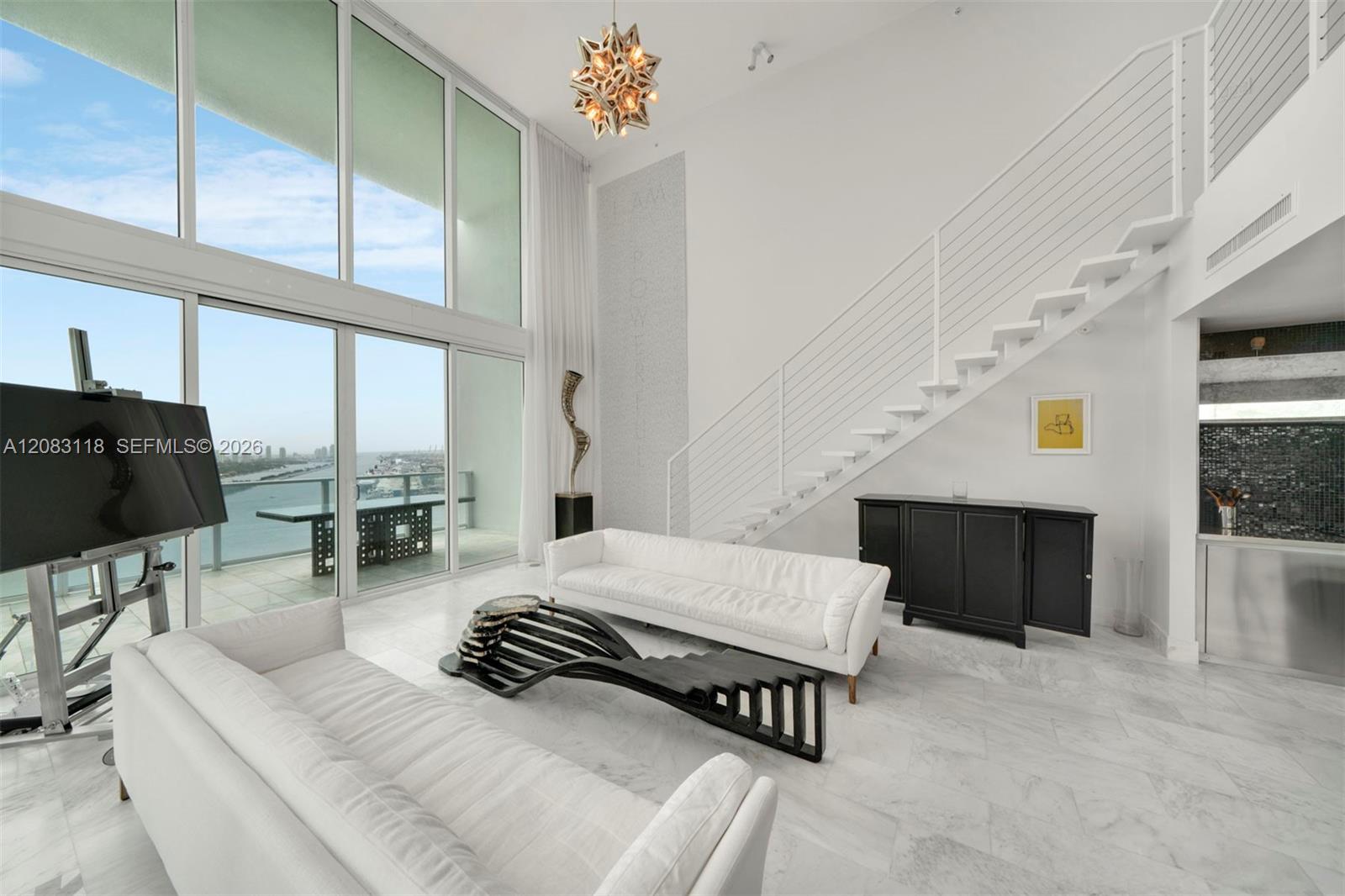 1040 Biscayne Blvd # 3304