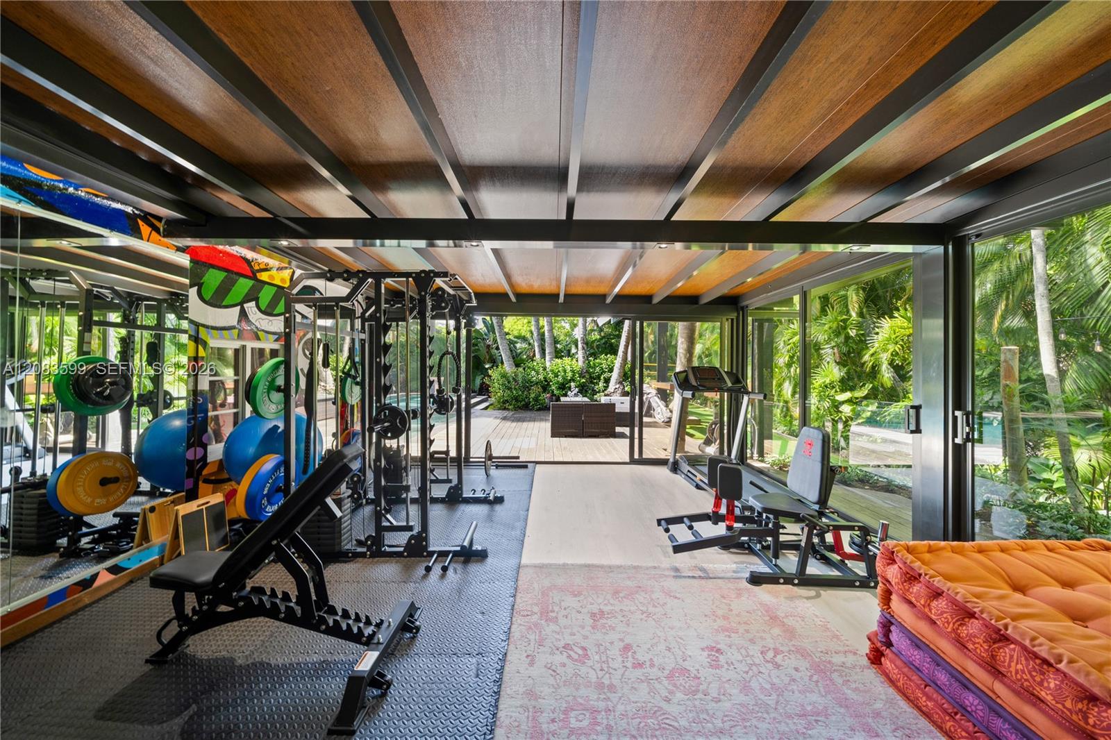 238 E San Marino Dr