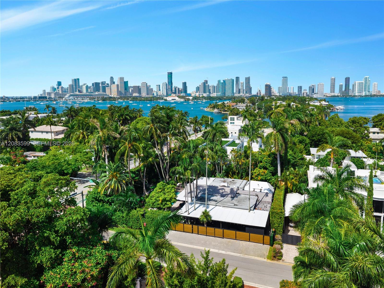 238 E San Marino Dr