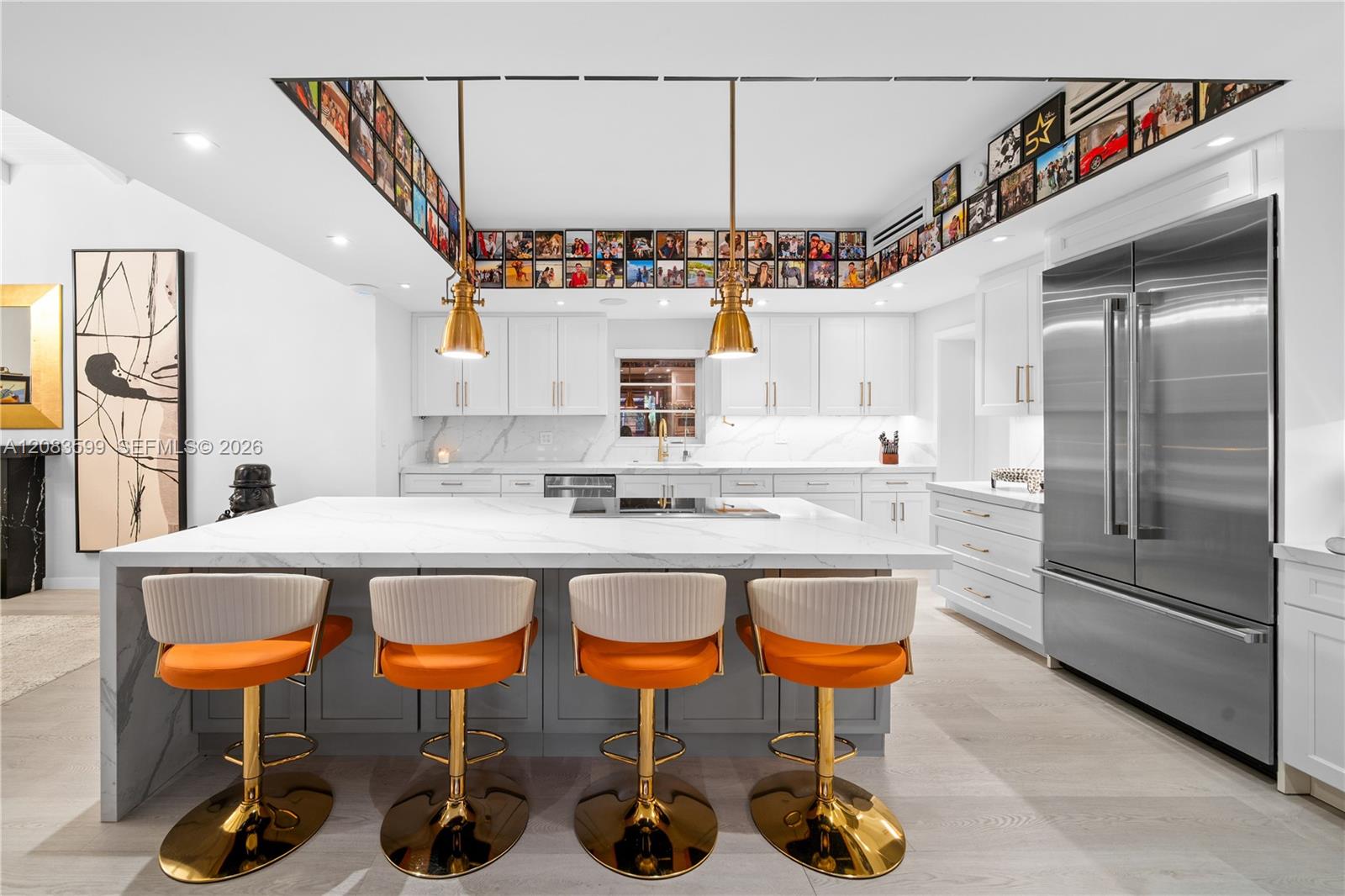 238 E San Marino Dr