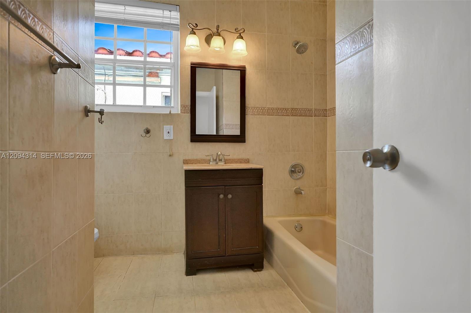 4529 Royal Palm Ave # 4529