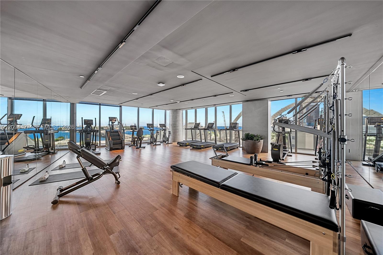 1400 Biscayne Blvd # 2502