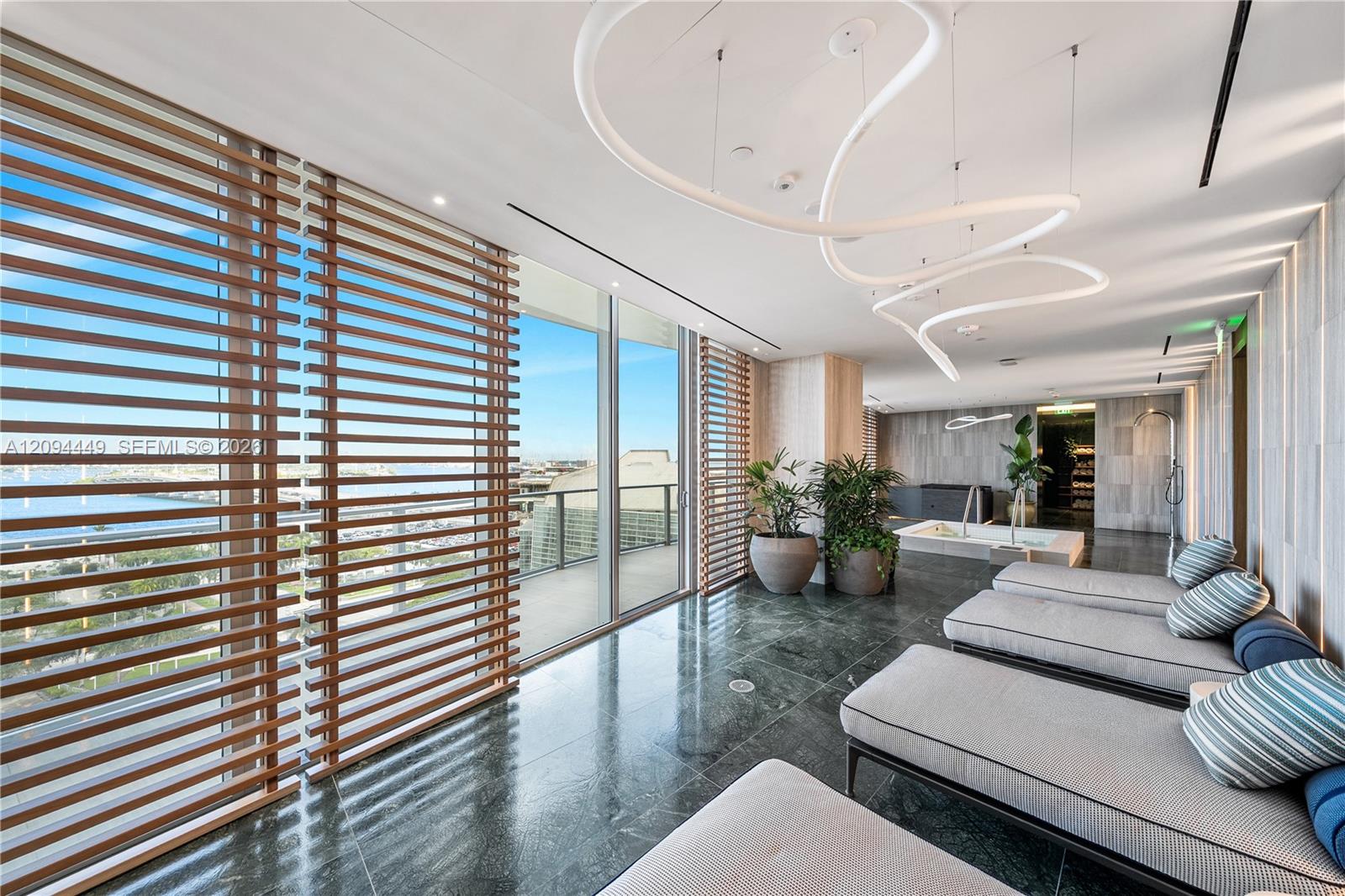 1400 Biscayne Blvd # 2502