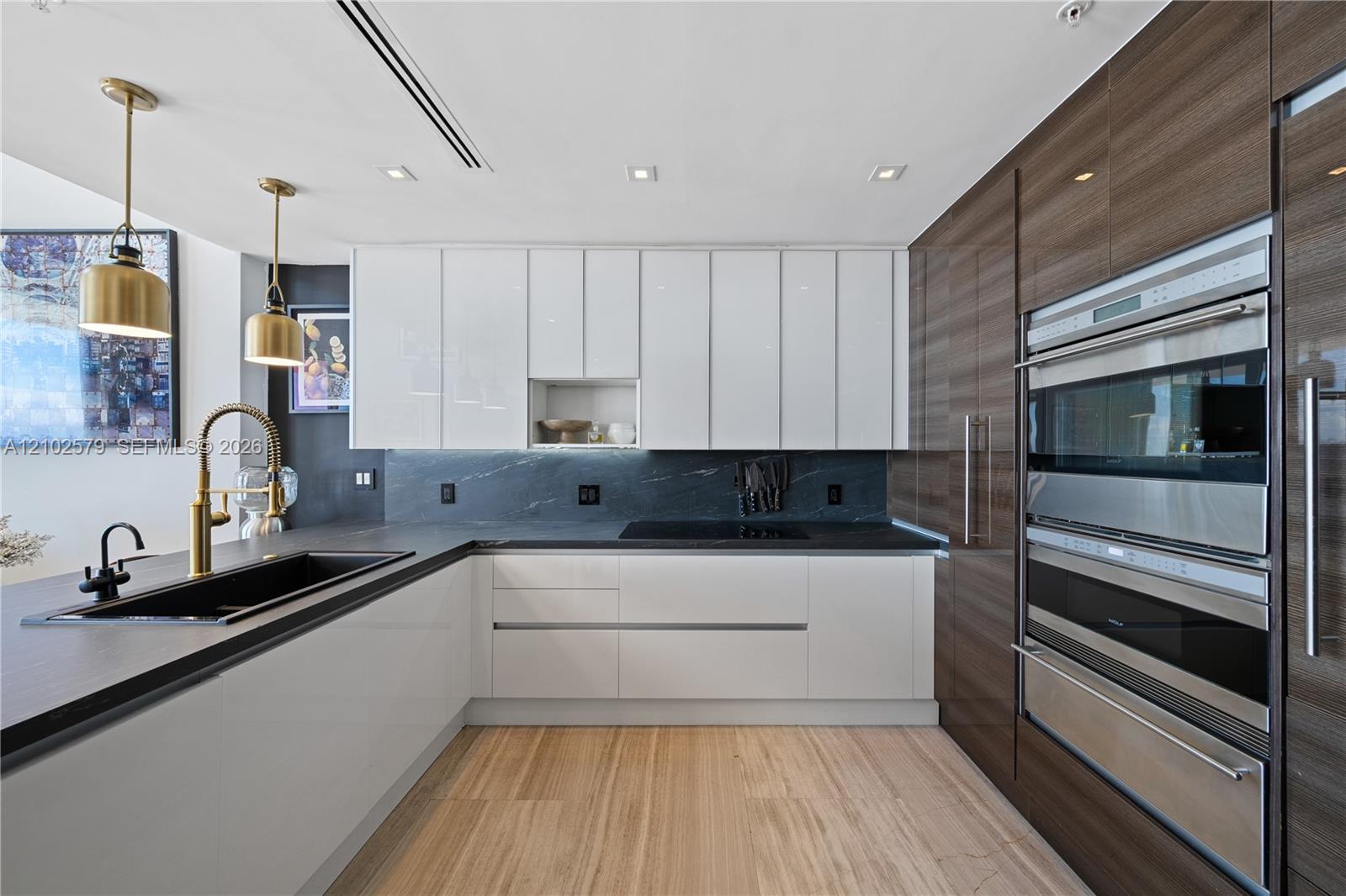 3470 E Coast Ave Unit: PH207