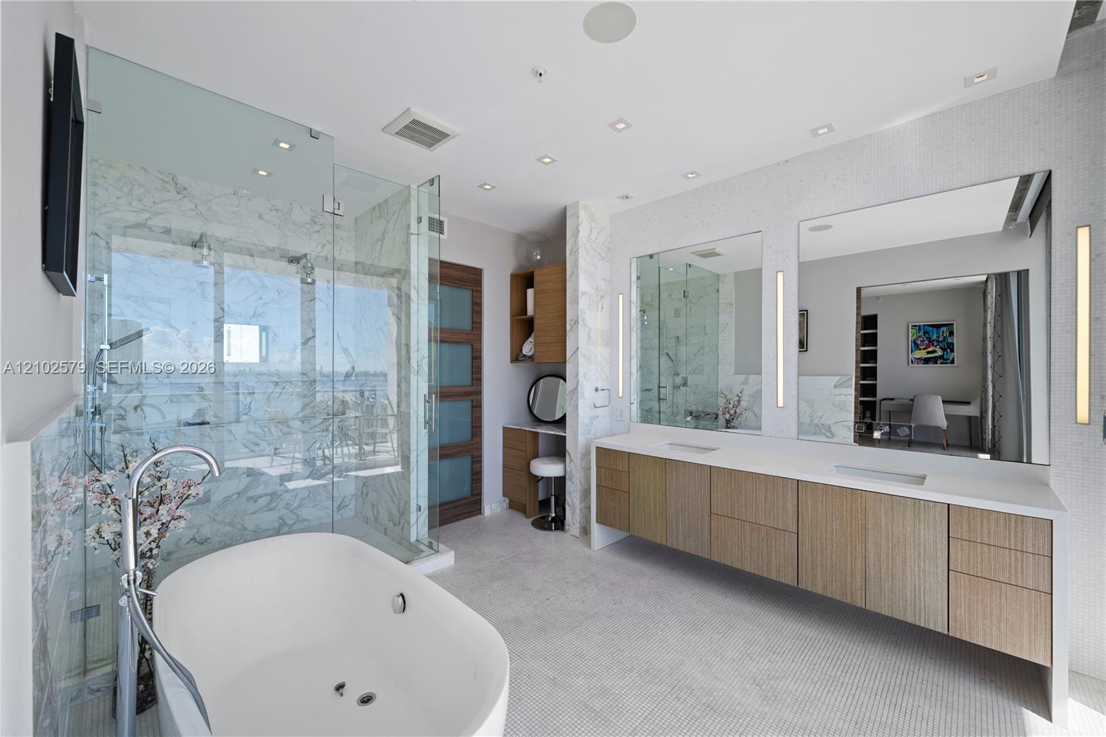 3470 E Coast Ave Unit: PH207