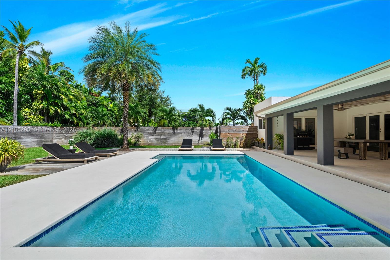 4750 SW 84th Ave
