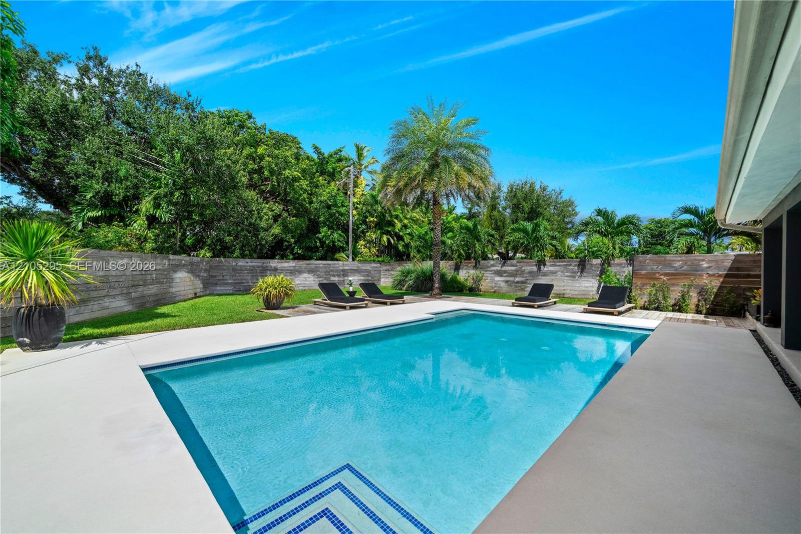 4750 SW 84th Ave