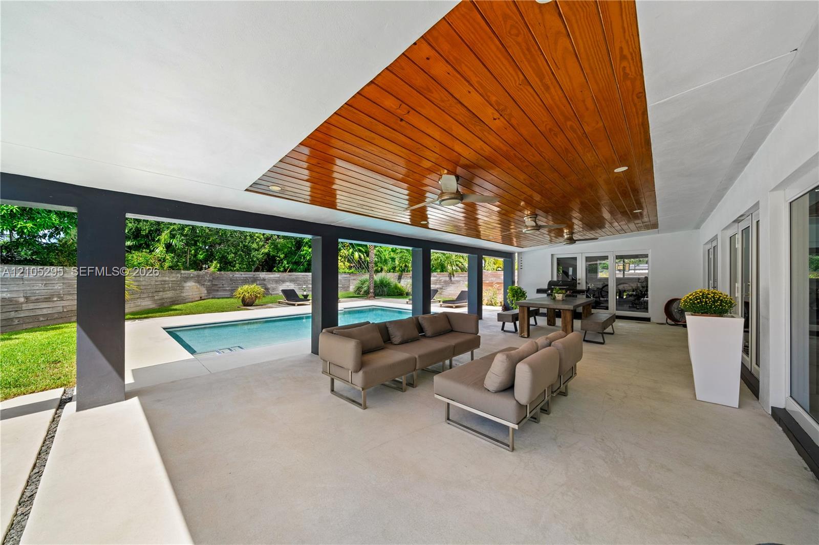 4750 SW 84th Ave