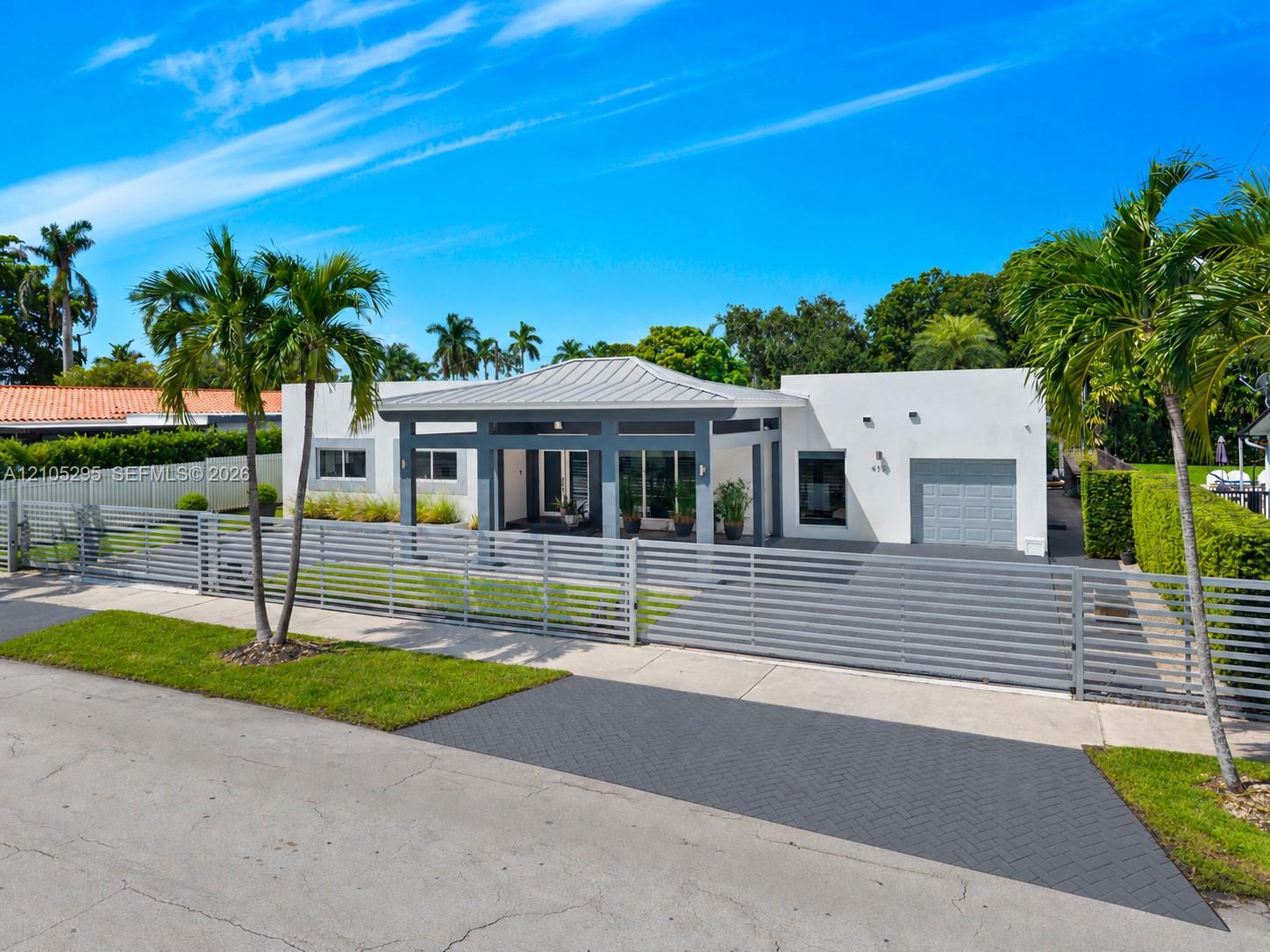 4750 SW 84th Ave