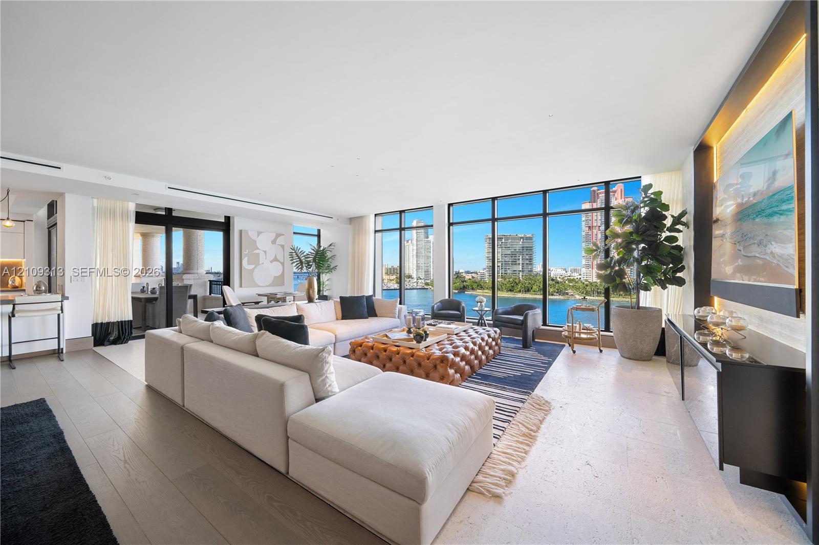 Palazzo Del Sol 7083