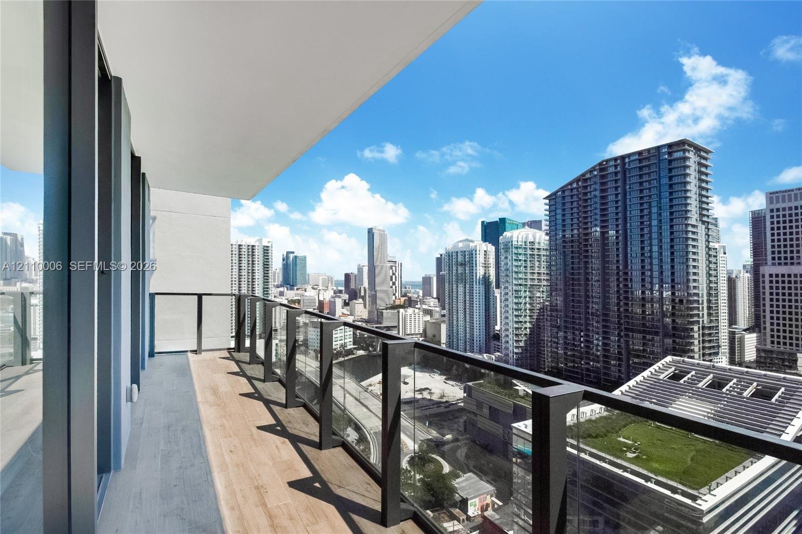 88 SW 7th St # 2505