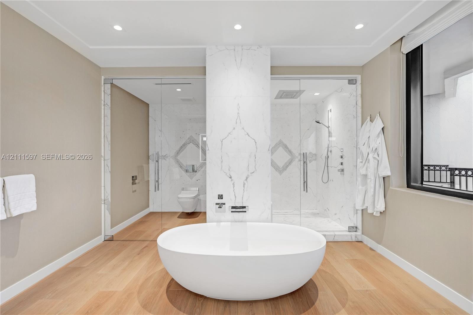 6800 Fisher Island Dr # 6843