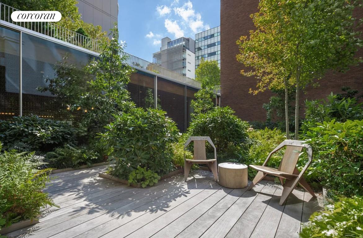 527 W 27TH Street 3A