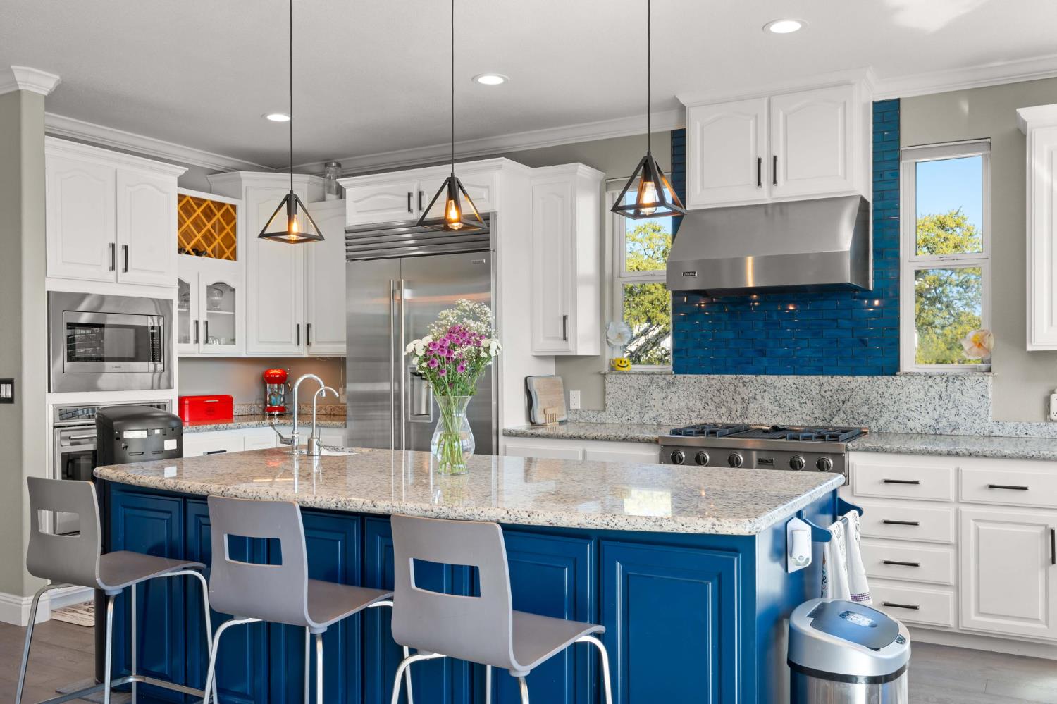 3247 Warren Lane