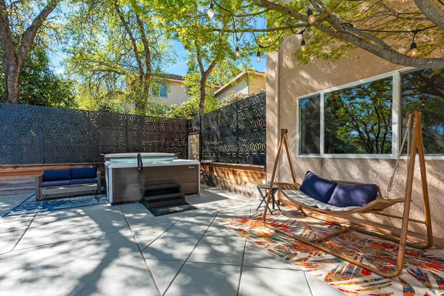 3247 Warren Lane