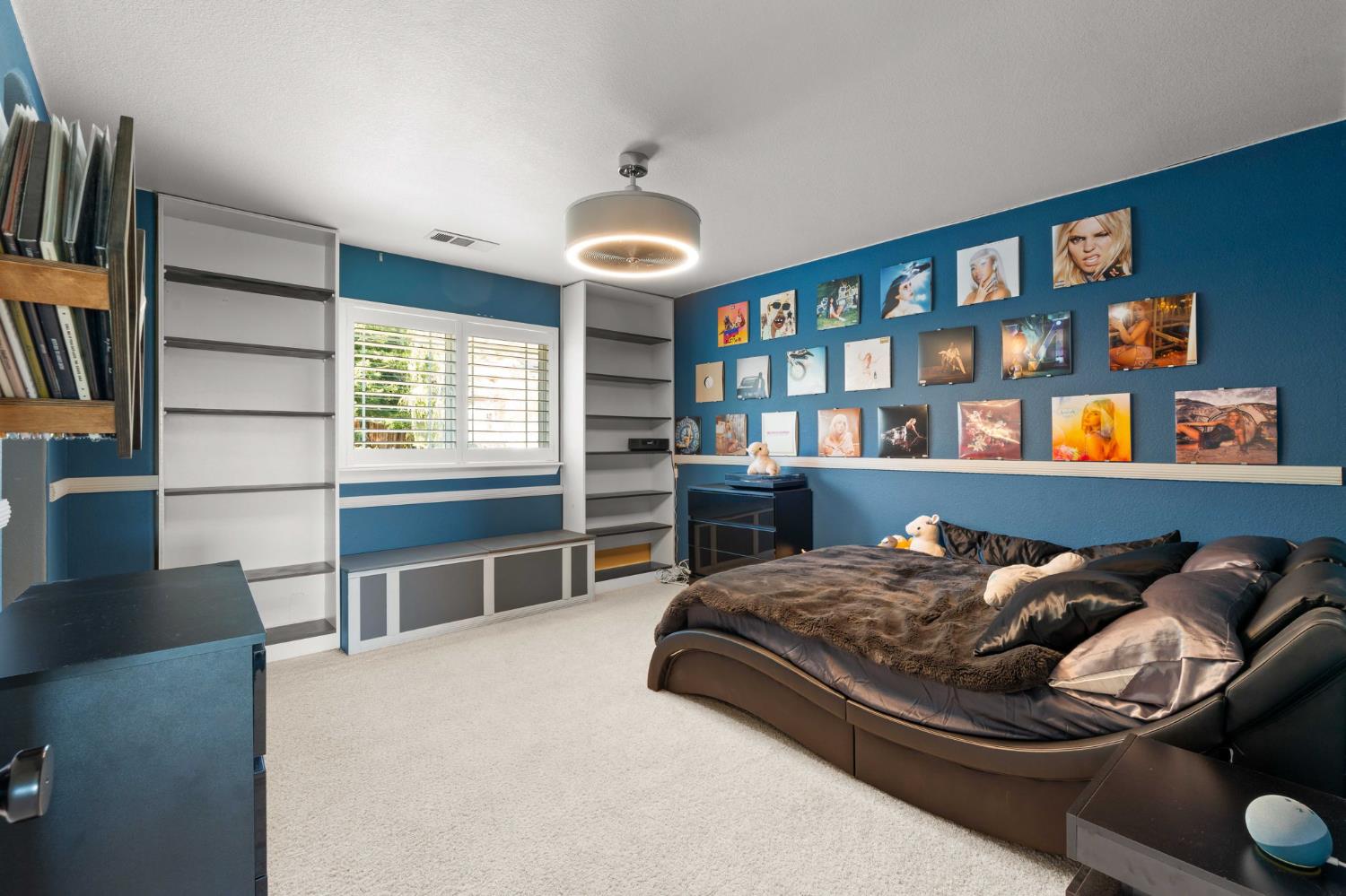 3247 Warren Lane