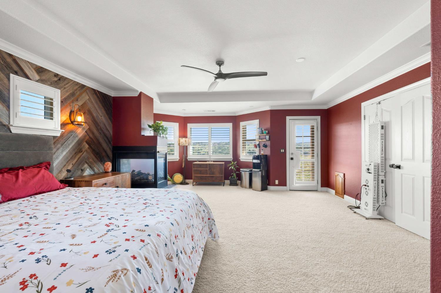 3247 Warren Lane