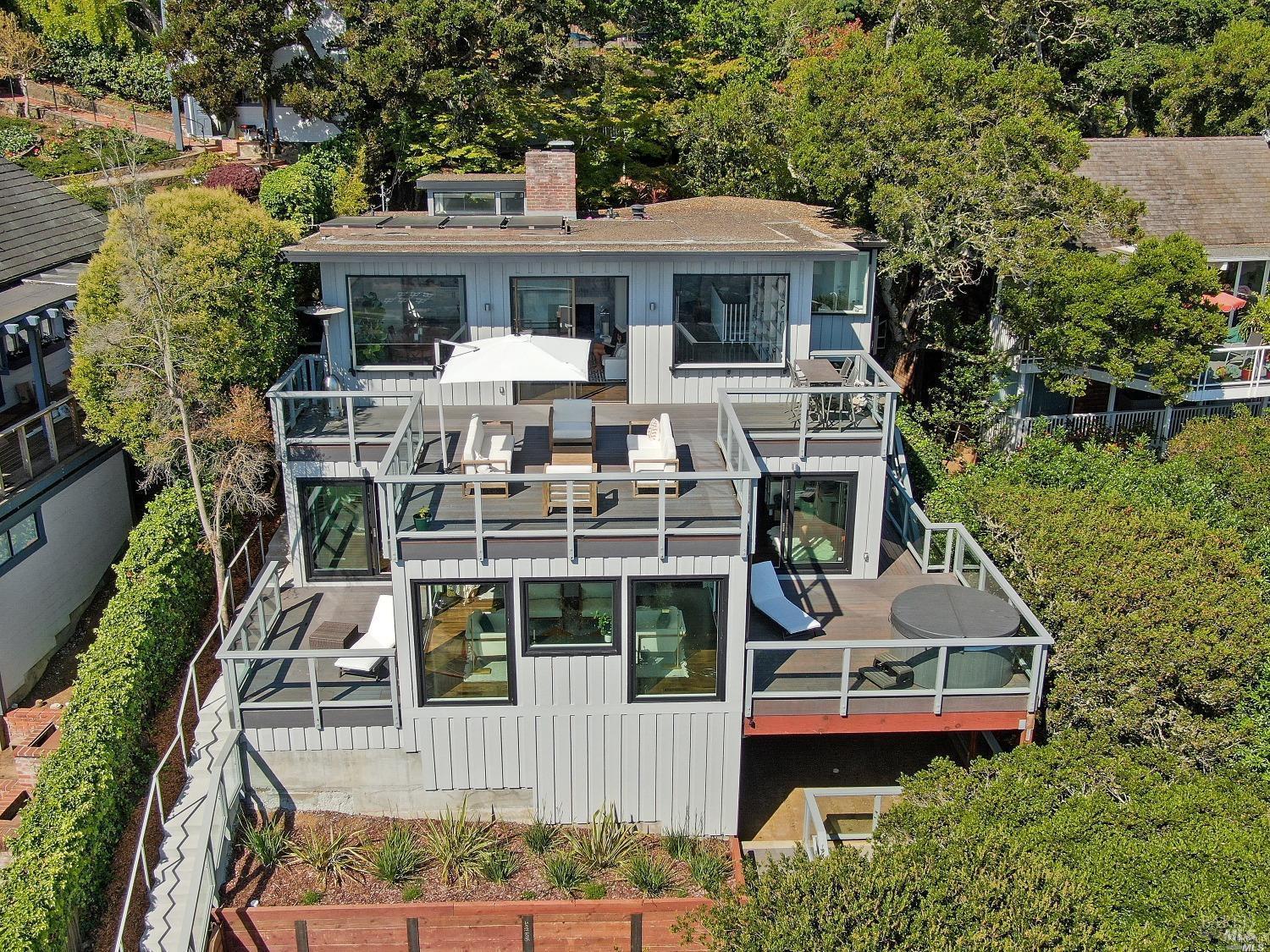 10 Fern Avenue