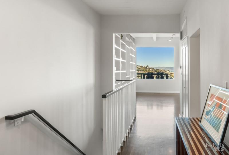10 Fern Avenue