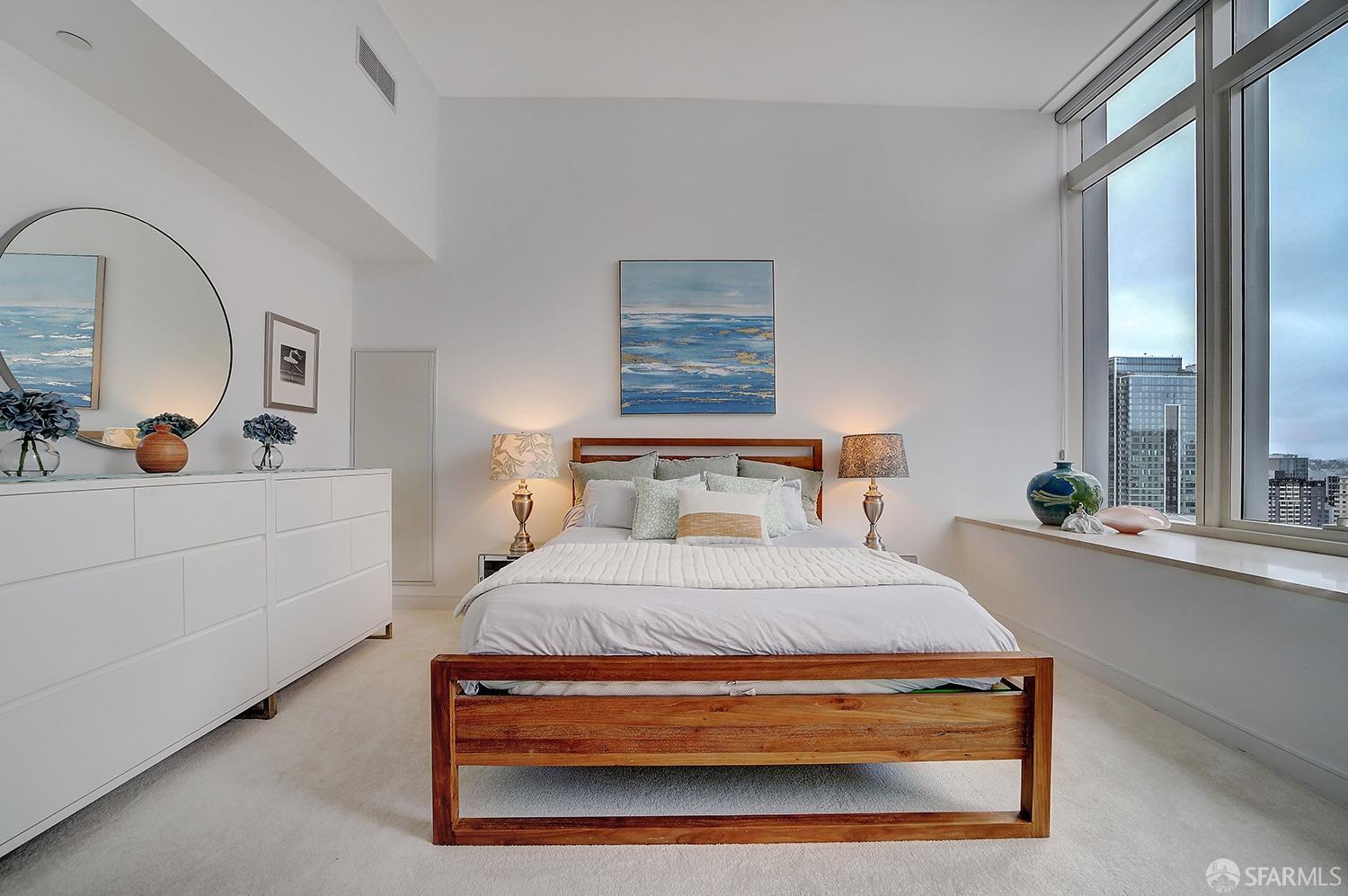 301 Mission Street # 25J