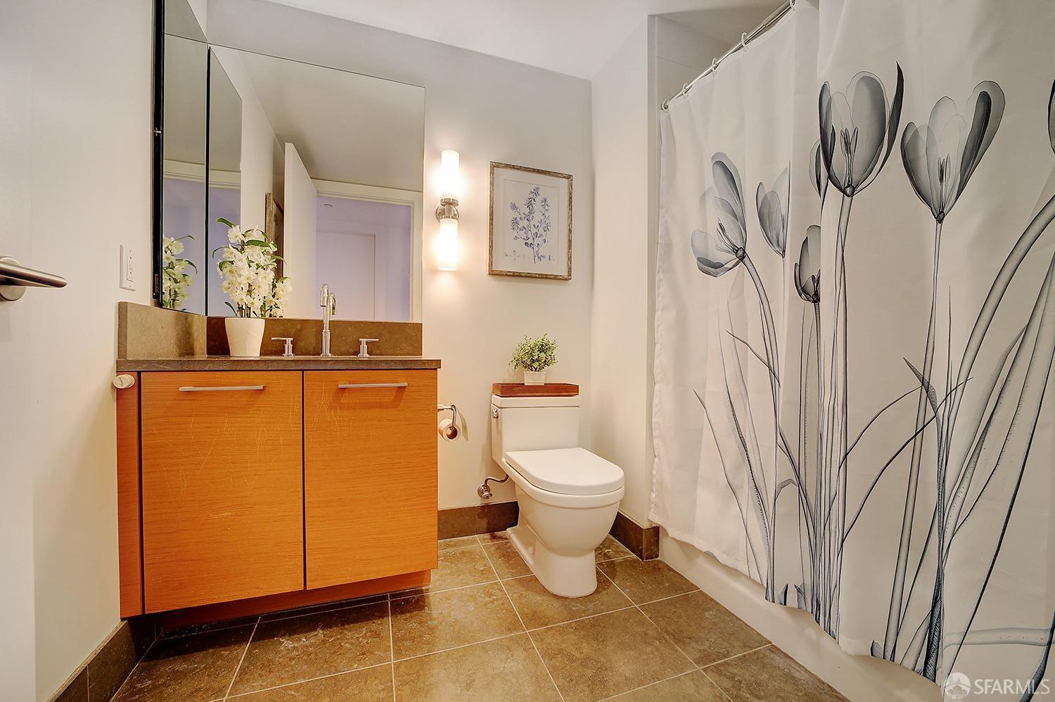 301 Mission Street # 25J