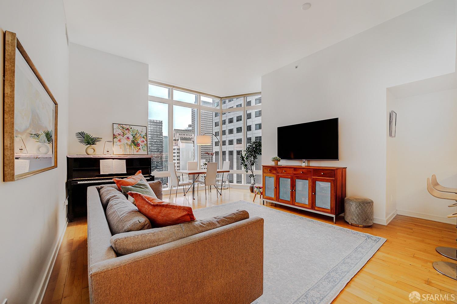 301 Mission Street # 25J